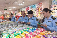 正在从场勾当现场参取了科普征询、现场快检体